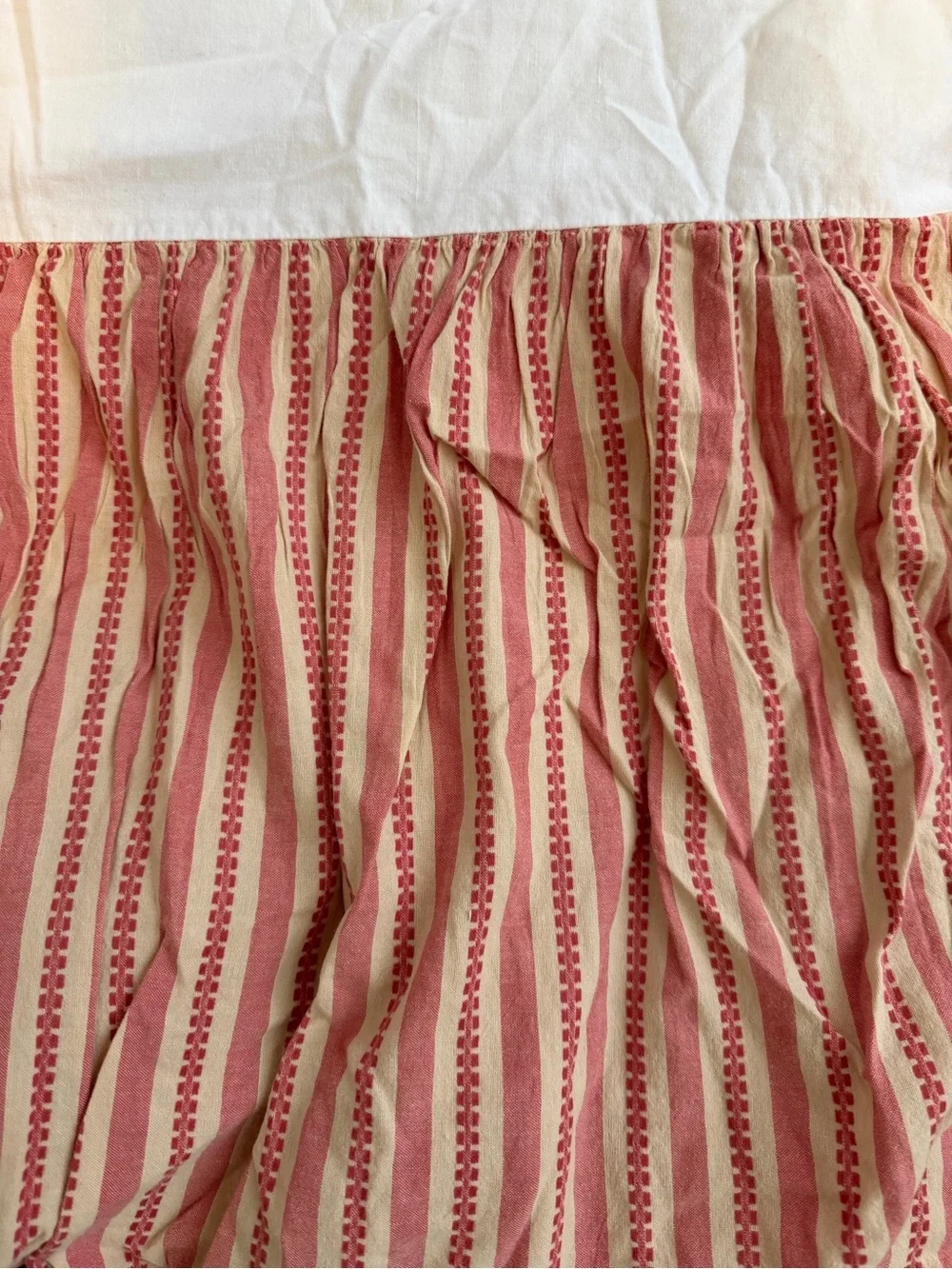 Queen Striped Salmon and Cream bed skirt and standard pillow shams. - Picture 6 of 6